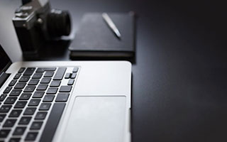 疯传！曼联3-1狂胜维拉 老特拉福德沸腾！B费双助攻封神，替补16分钟绝杀